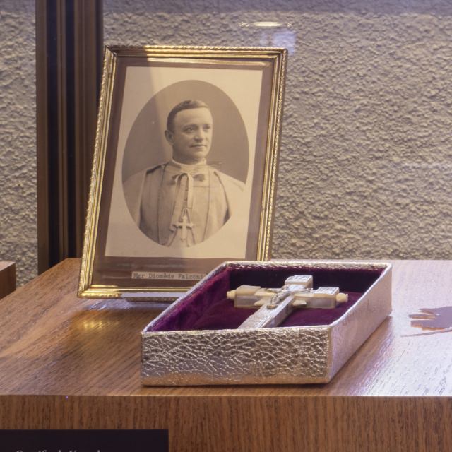 Crucifix from Jerusalem offered to Mother Léonie in 1906 by the Most Rev Diomède Falconio, Apostolic Delegate of the United States. Presence of the Institute from 1893-2000.